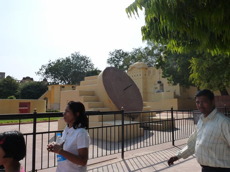 P1020008.JPG - Planetarium in Jaipur